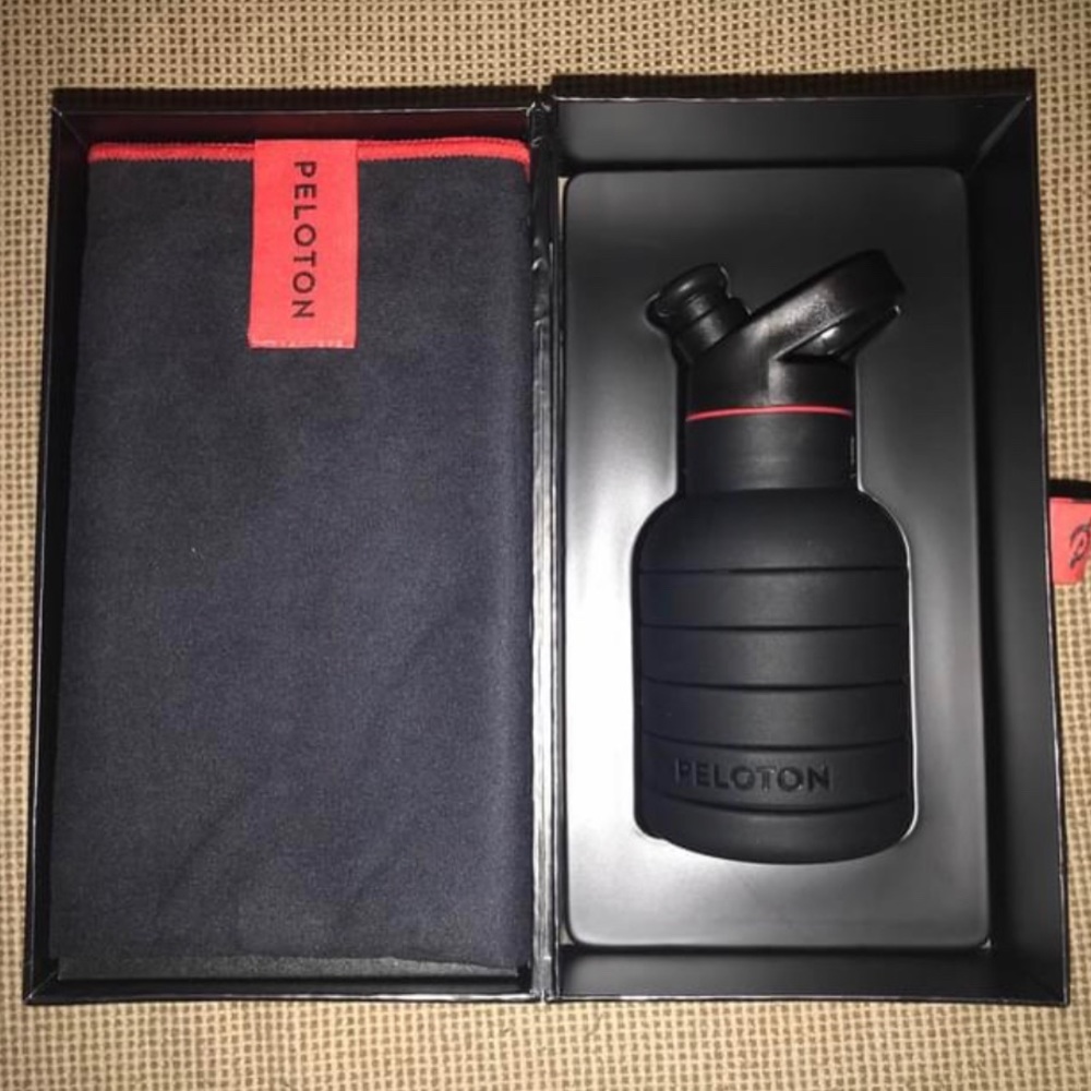 Peloton Collapsible Water Bottle & Towel